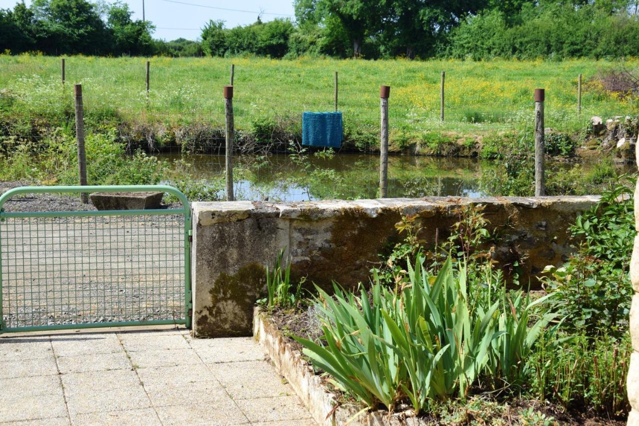 Maison Charismatique A Saint-Germier Avec Jardin Cloture. Eksteriør billede