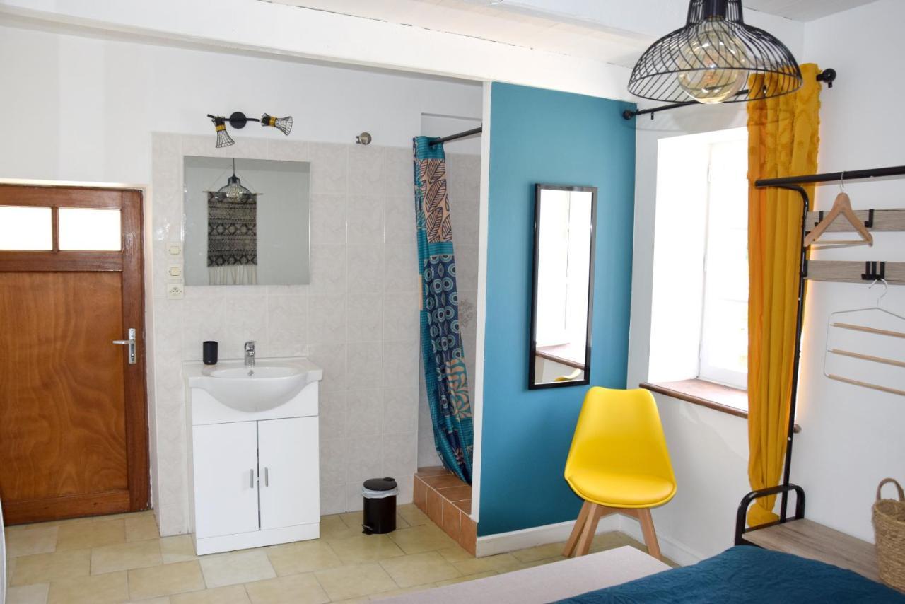 Maison Charismatique A Saint-Germier Avec Jardin Cloture. Eksteriør billede